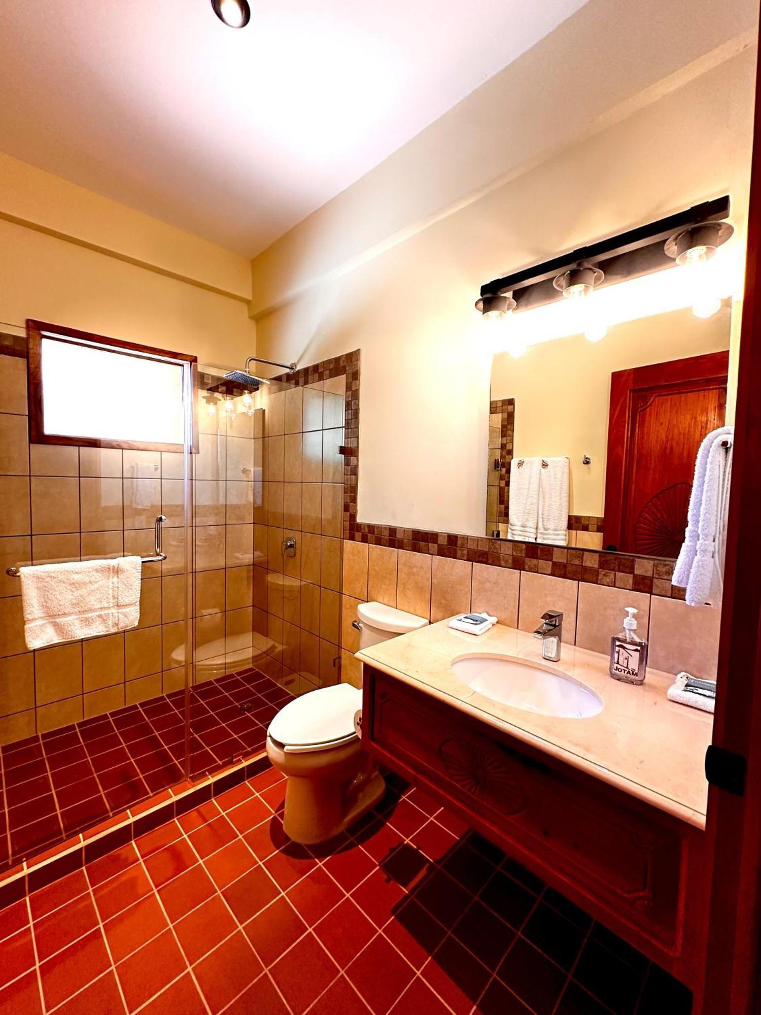 פנחאצ'ל Hotel Jotam מראה חיצוני תמונה